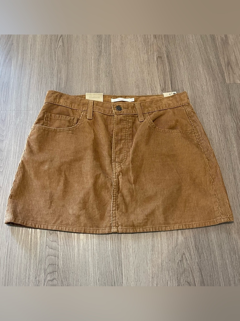 NWT Women’s Levi’s Icon Skirt Size 30